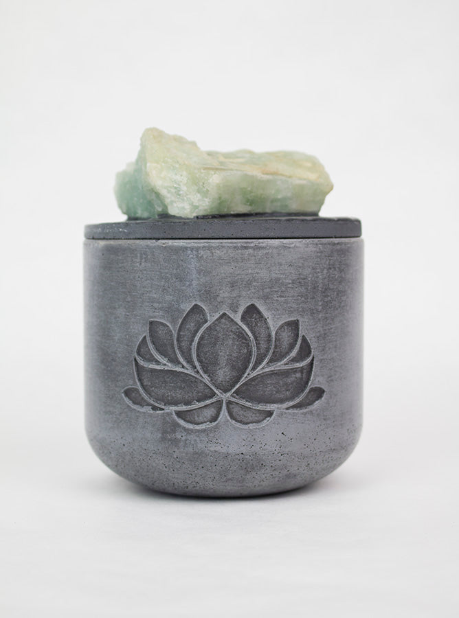 Lux Lotus Candle