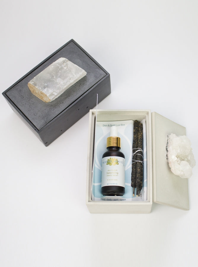 Skin & Spirit Lux Box